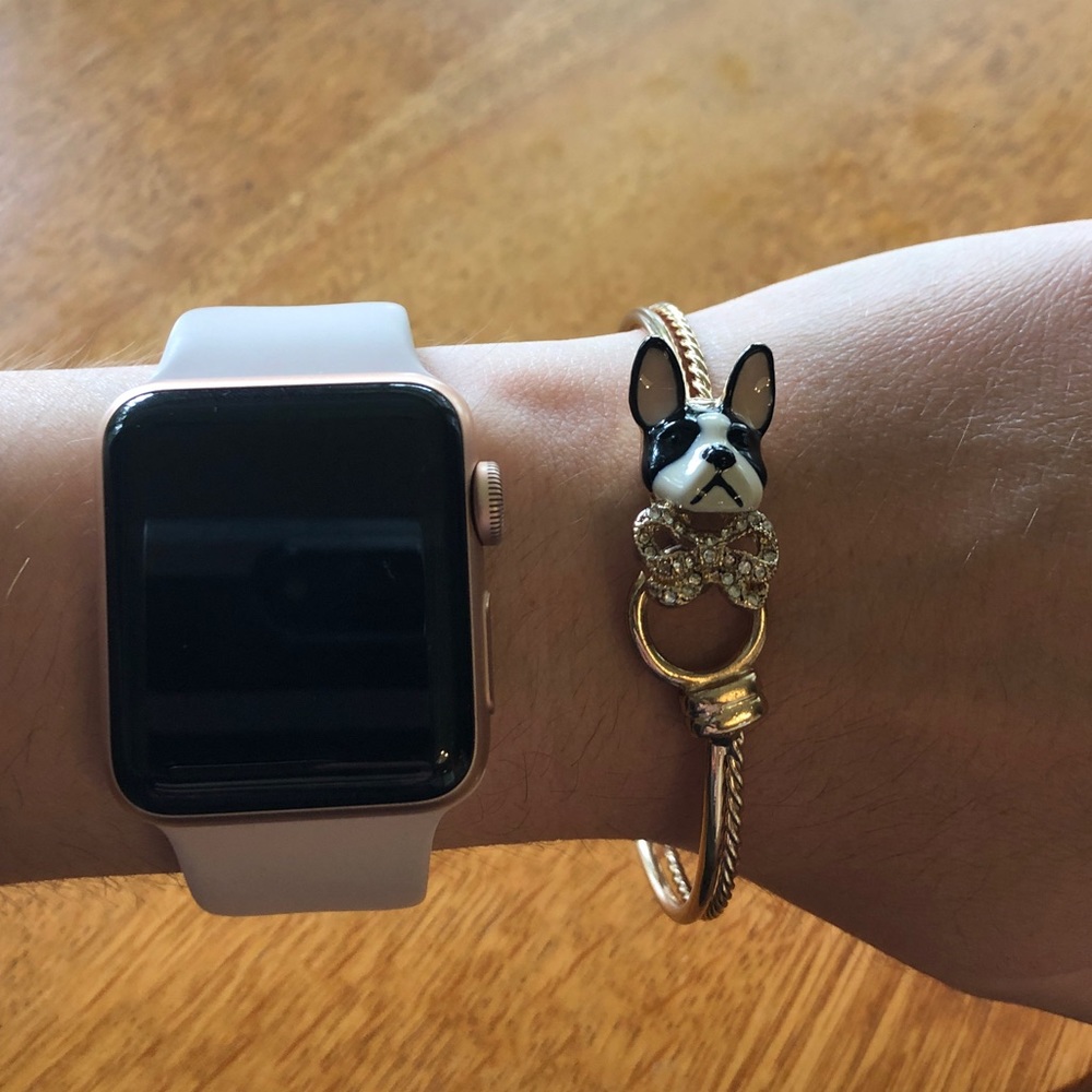 Women’s bracelet